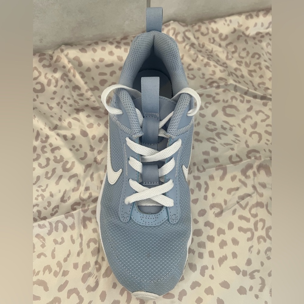 Nike Air Max INTRLK Shoes - Picture 7 of 11